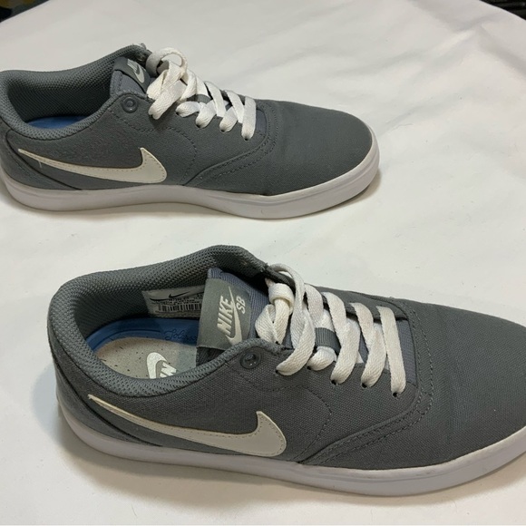 Nike SB Solar Soft Women's Sneakers - Picture 4 of 9